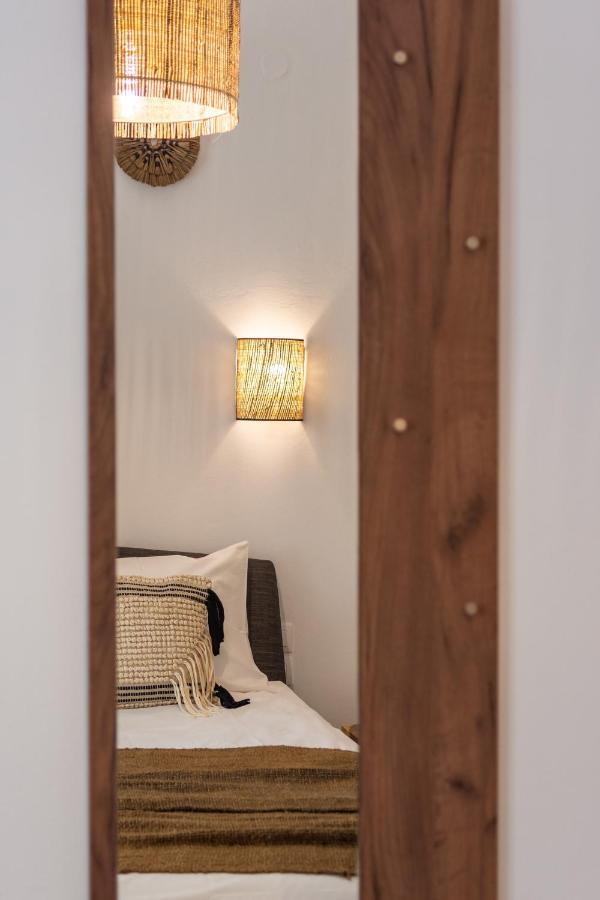 Kallia'S Suites Milos Adámas Extérieur photo