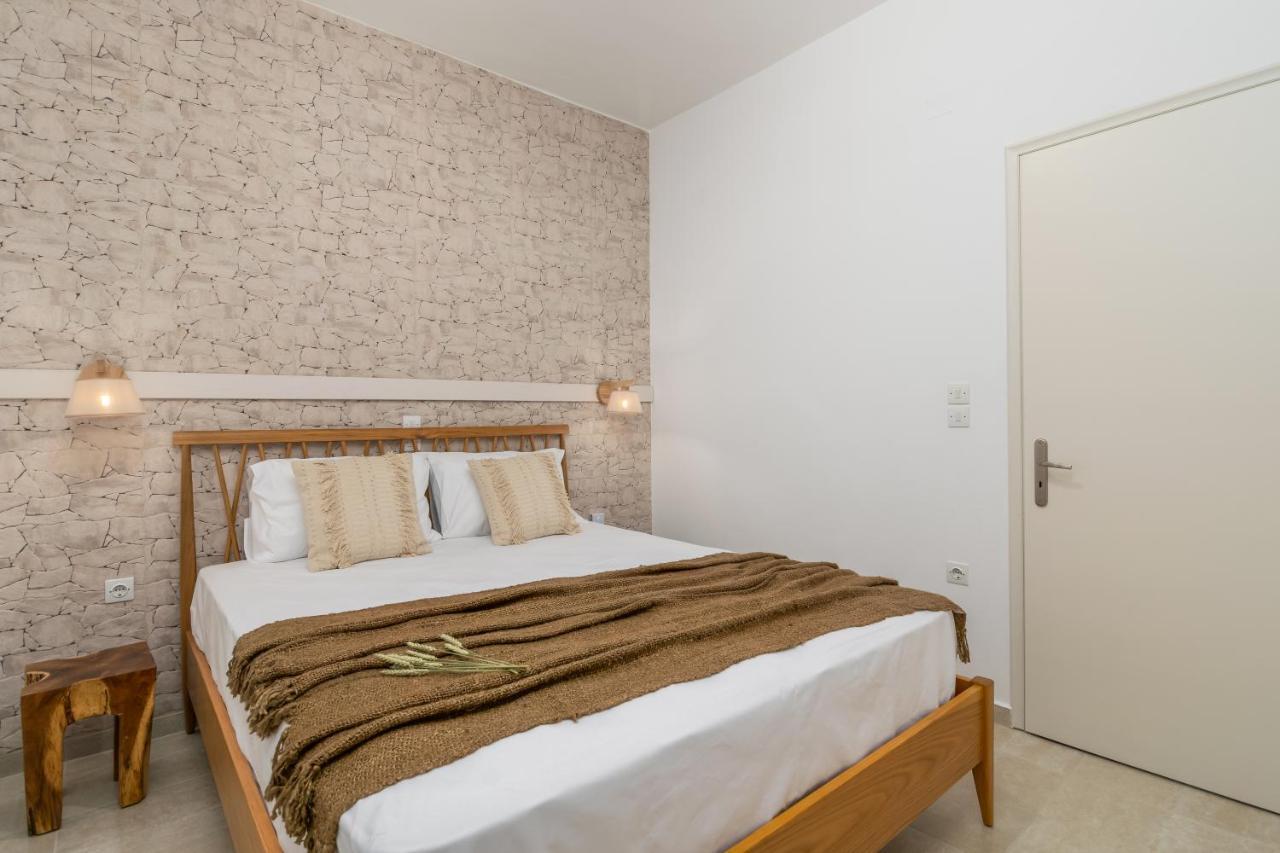 Kallia'S Suites Milos Adámas Extérieur photo